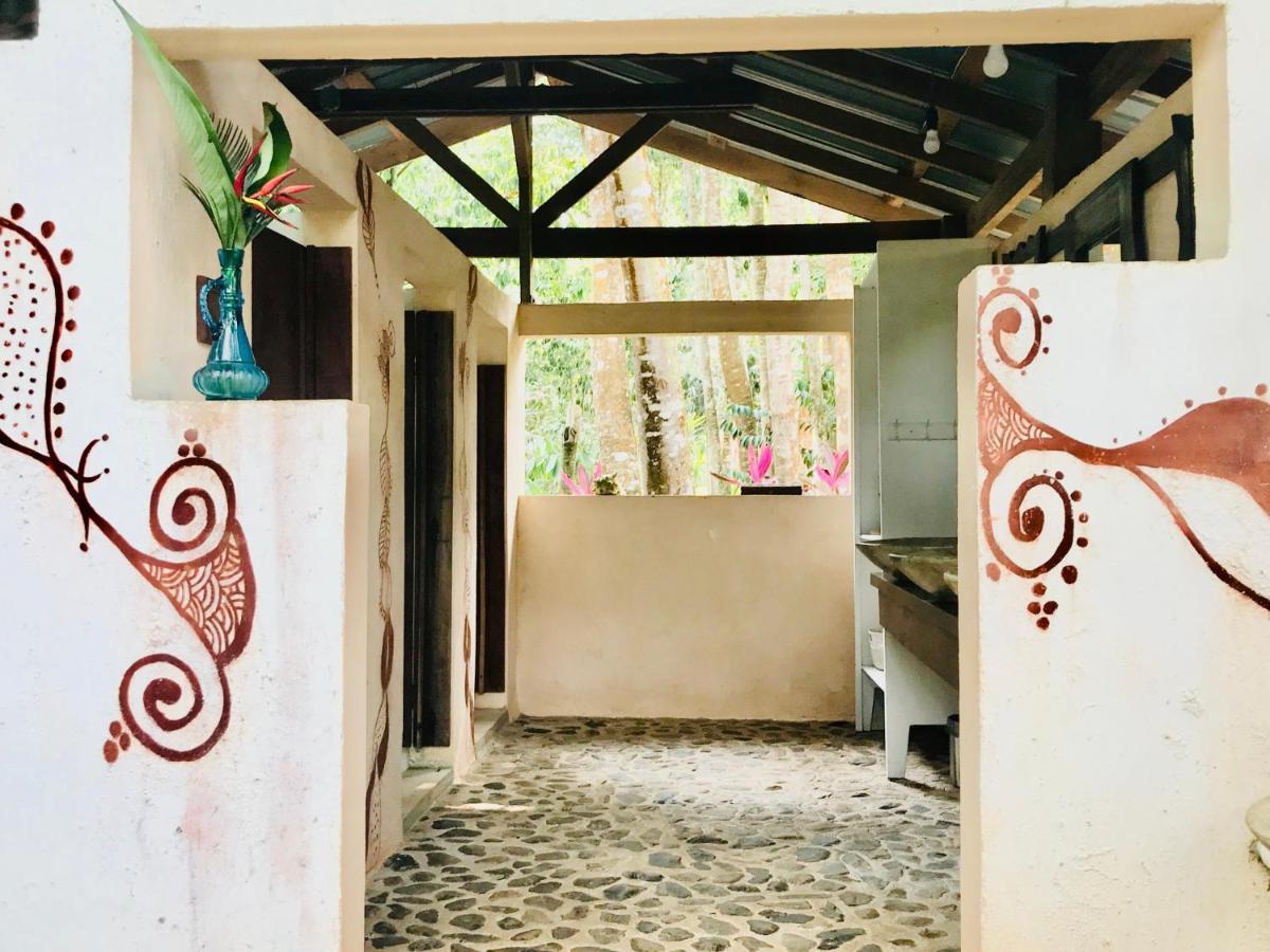 Sattva Land Hotel Belmopan Bagian luar foto